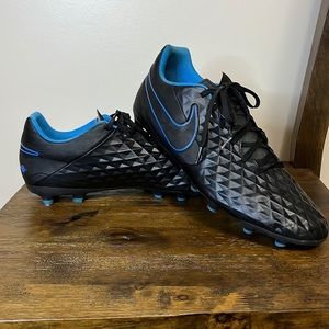 Nike Tiempo Legend 8 Club FG Soccer Cleats. Men’s Size 13
